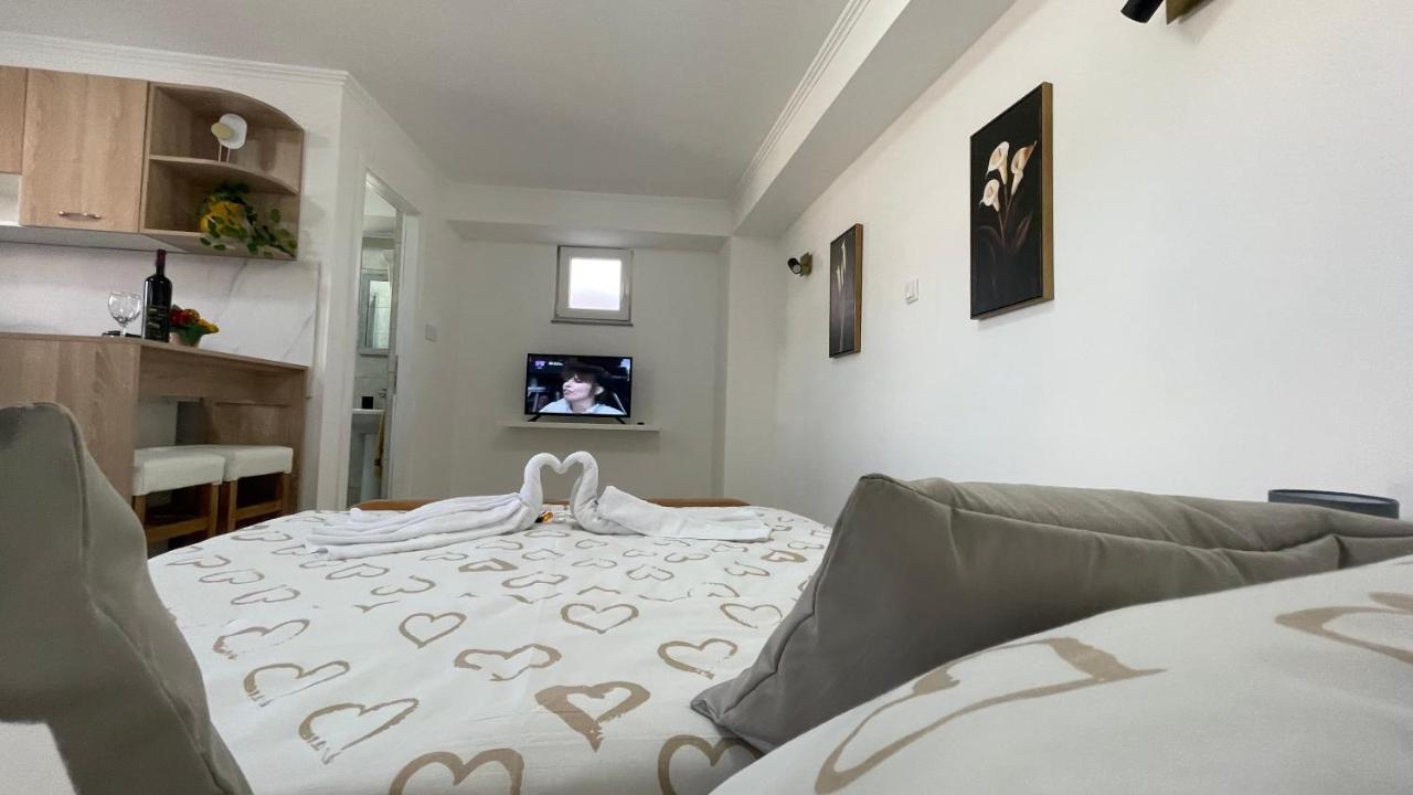Apartman Mim 트레빈예 외부 사진