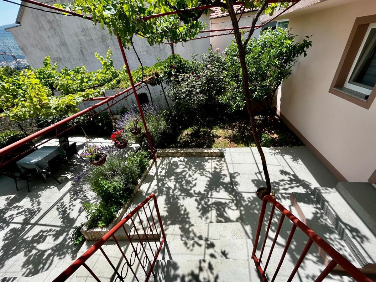 Apartman Mim 트레빈예 외부 사진