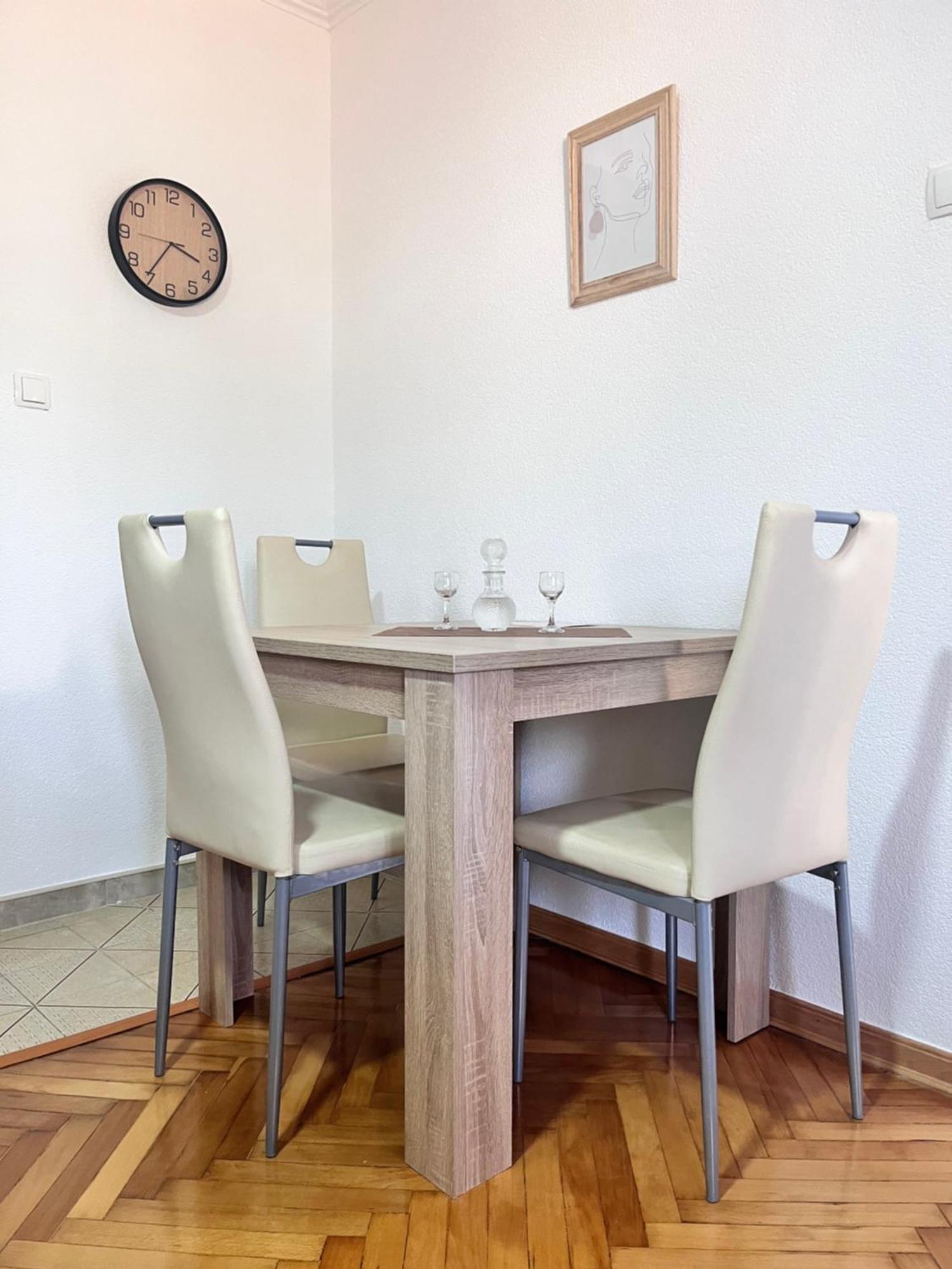 Apartman Mim 트레빈예 외부 사진